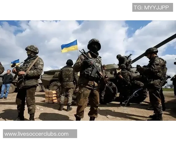 伊蒂哈德与扎巴汗的激烈对决揭示足球战术与团队合作的重要性