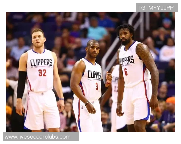 克里斯保罗：从篮球天才到传奇领袖的辉煌之路